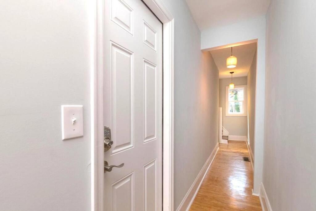 Budget Bed Room Near Downtown Inner Harbor W Free Parking Baltimore Exteriör bild